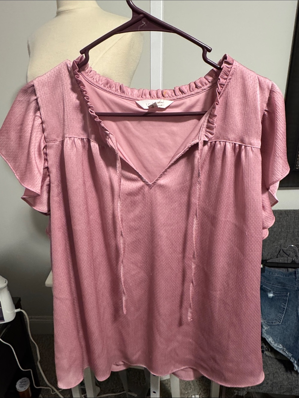 LC Lauren Conrad Dusty Rose Ruffled Neck Blouse